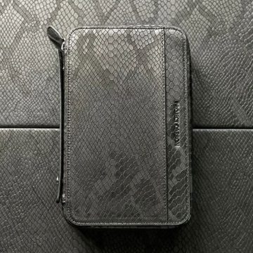 LEATHER X-SERIES – “DIGITAL SNAKE” CIGAR TRAVEL CASE